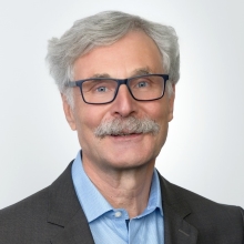 Dr. Wolfgang Herb (Vorsitzender) Dr. Wolfgang Herb (Vorsitzender)