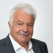Gerhard Manz Gerhard Manz